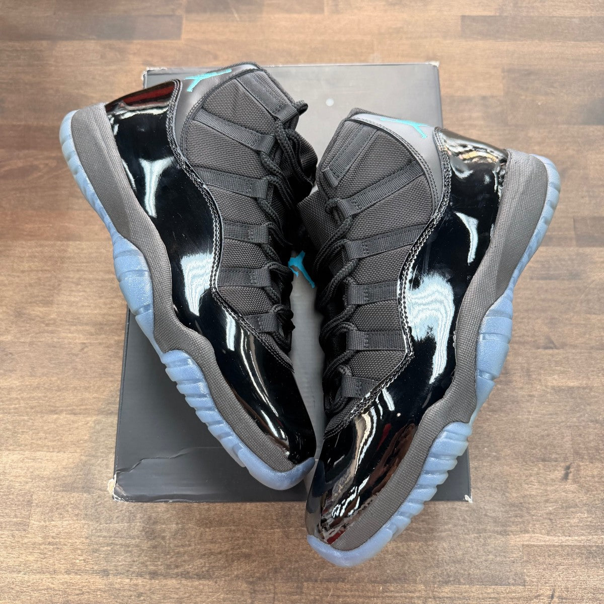 Jordan 11 Retro Gamma Blue (2025) Size 11 (Pre-Owned) - Image 1