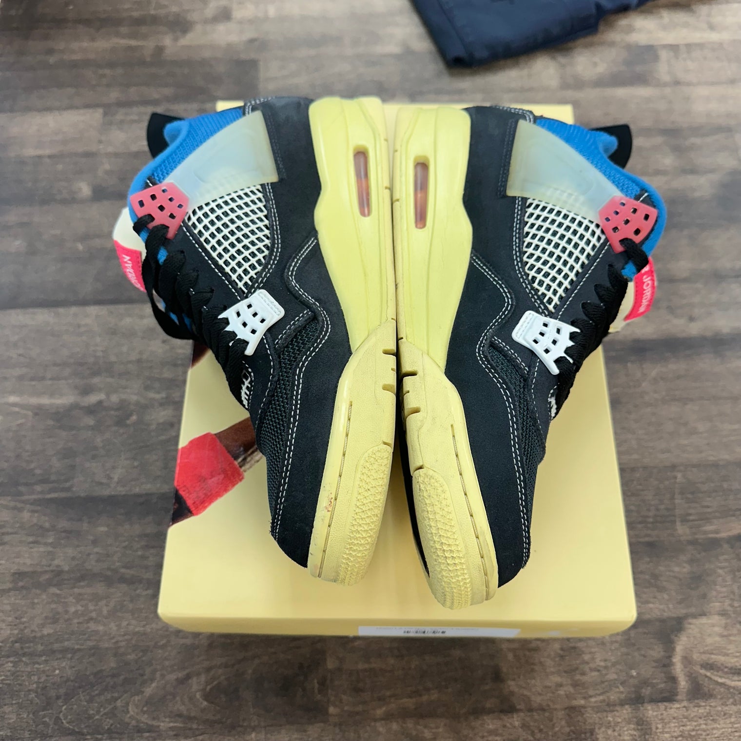Union Off Noir Jordan 4 Retro (USED)
