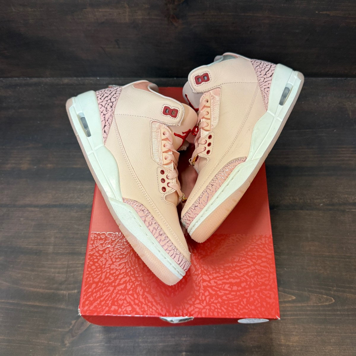 Jordan 3 Retro Valentine's Day Treat Yourself (2025) (Women's) - Image 2