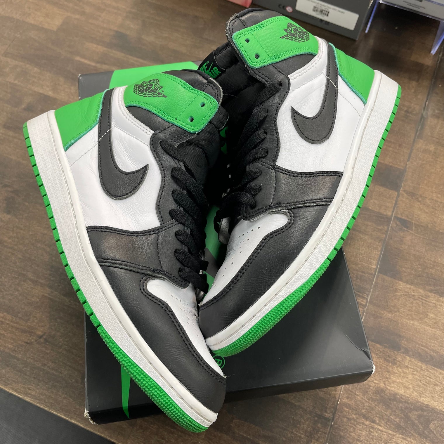 Lucky Green Jordan 1 High (USED)