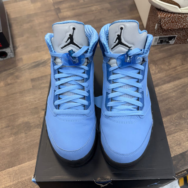 UNC Jordan 5 Retro (USED)