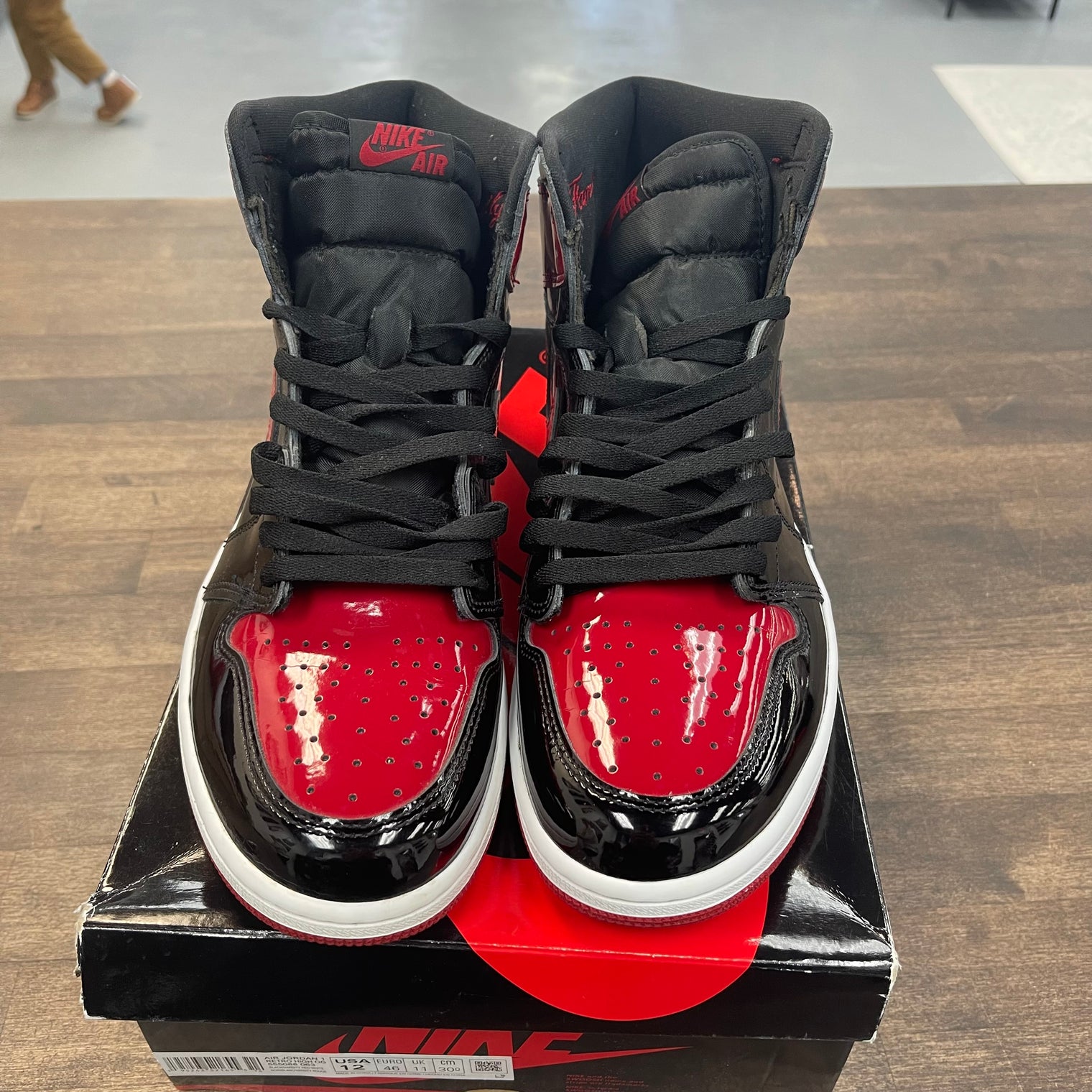 Patent Bred Jordan 1 High (USED)