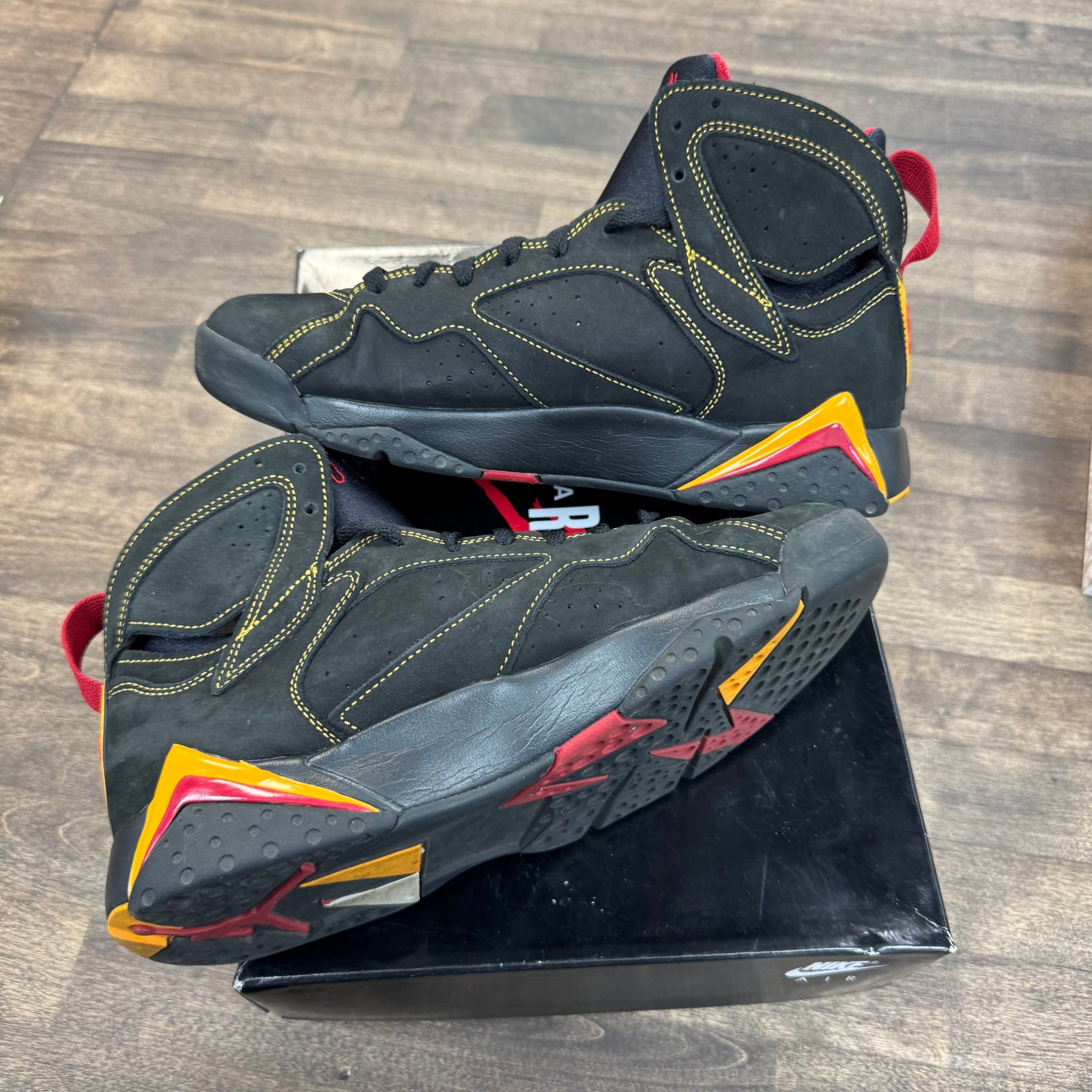 Citrus Jordan 7 Retro (USED)