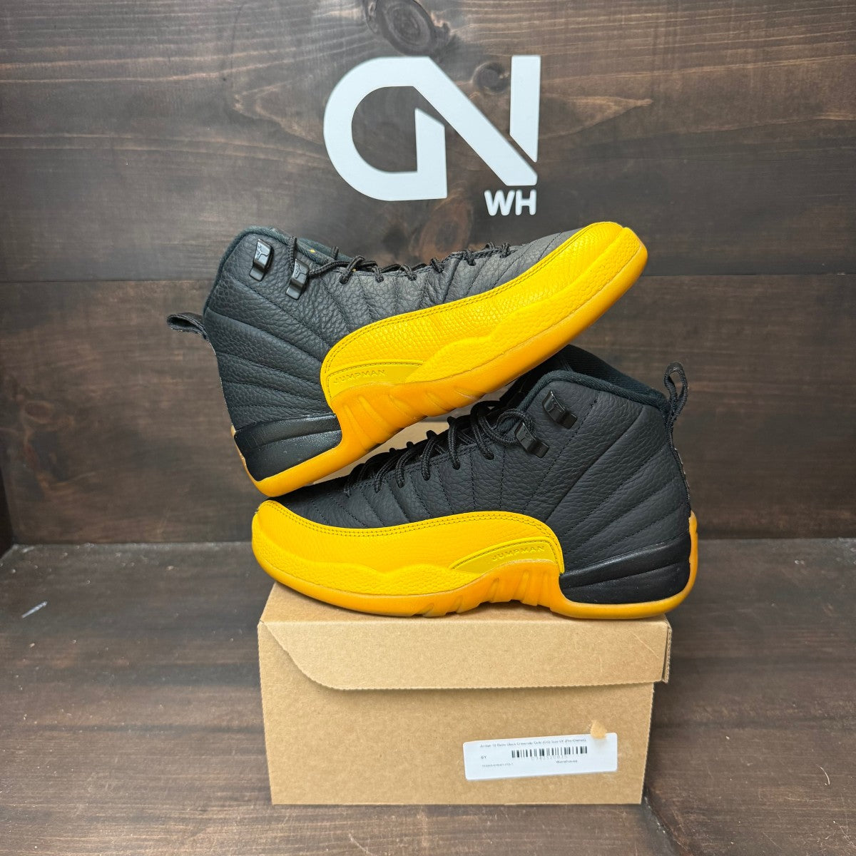 Jordan 12 Retro Black University Gold (GS) Size 6Y (Pre-Owned) - Image 1