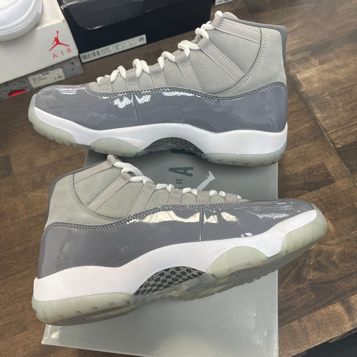 Cool Grey Jordan 11 (USED)