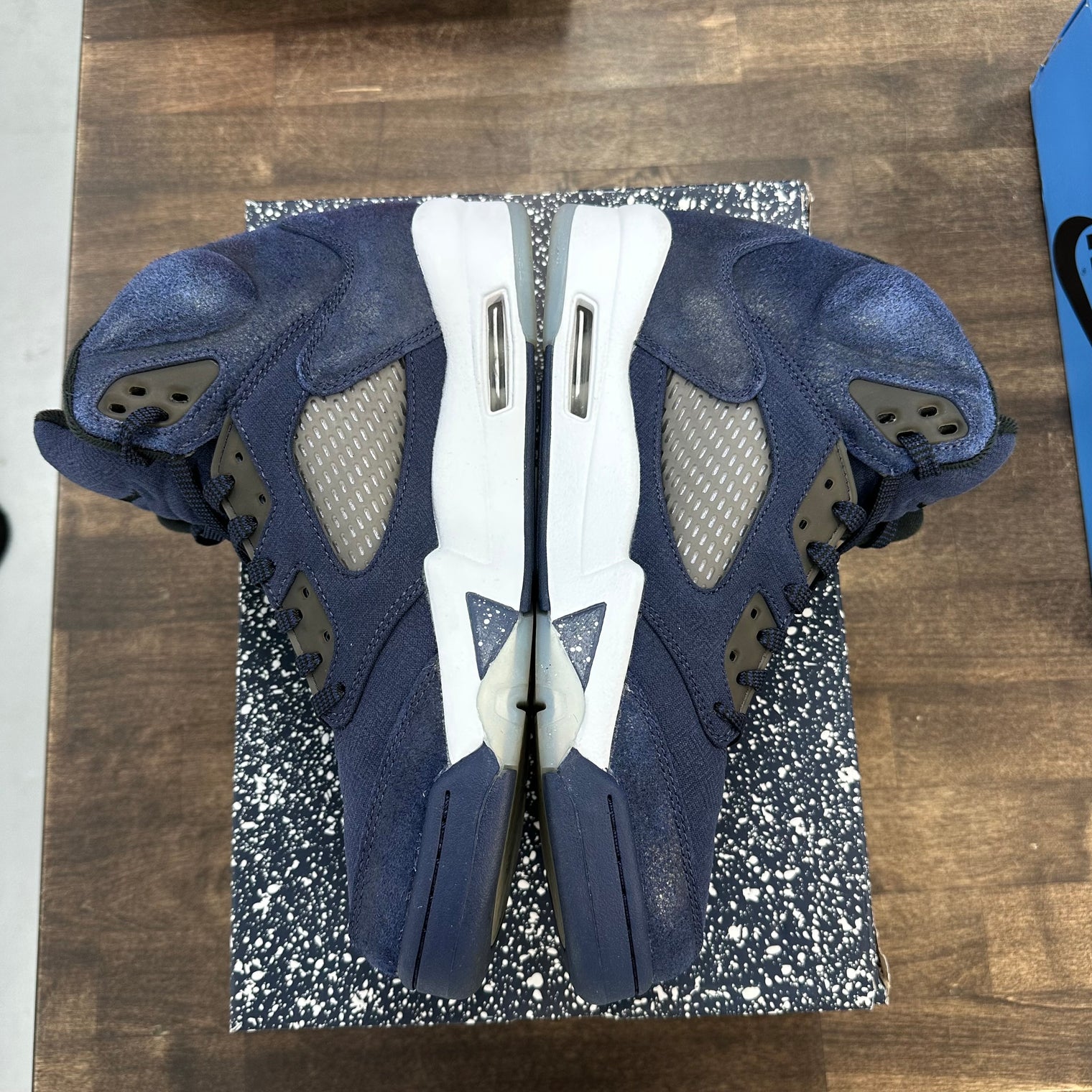 Midnight Navy Jordan 5 Retro (USED)