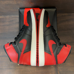 Jordan 1 Retro Bred Banned (2016) (GS) Size 6.5Y (Pre-Owned)