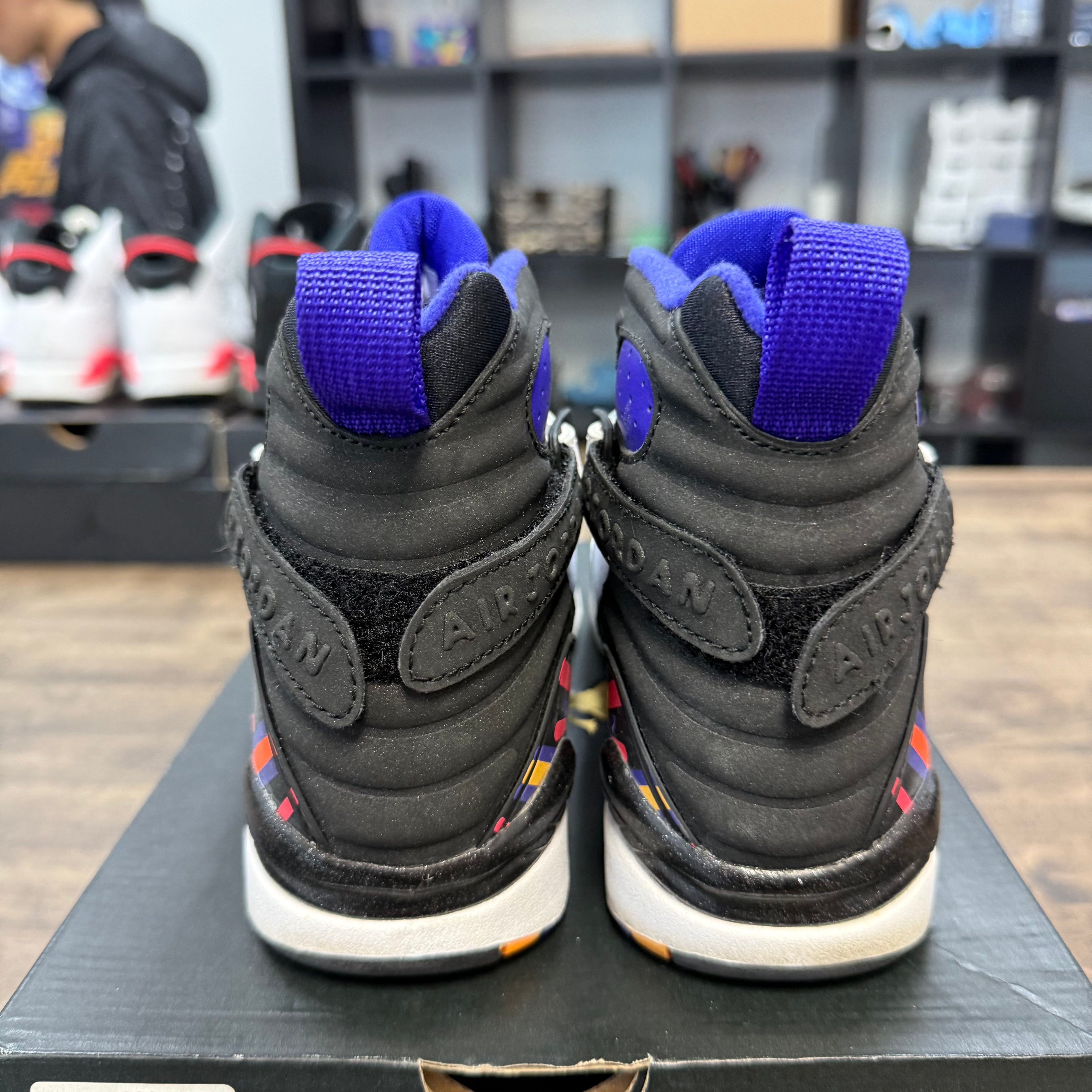 Jordan Three Peat Jordan 8 Retro (GS) (USED) Size 4.5Y (Pre-Owned) - Image 4