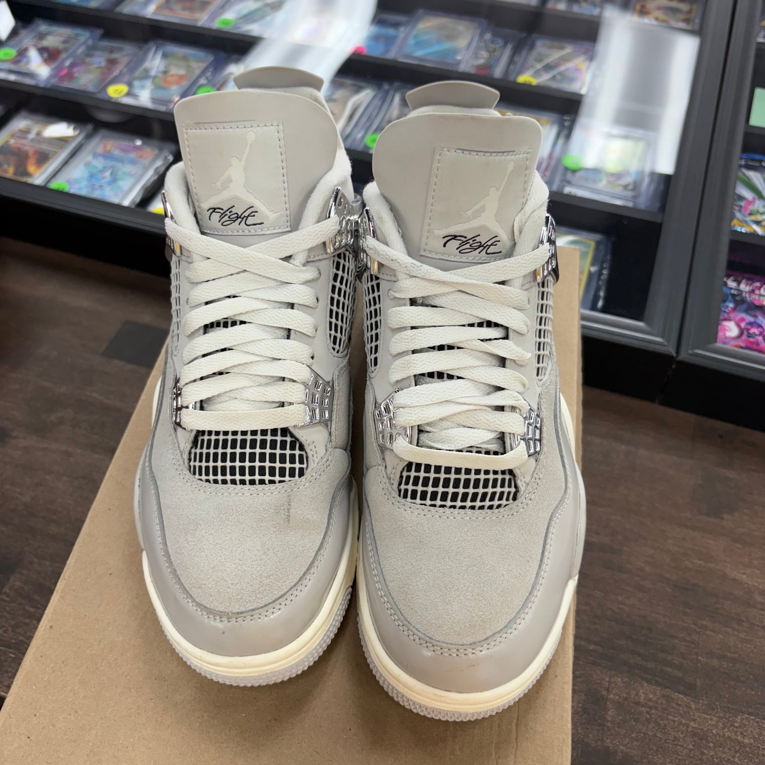 Frozen Moments Jordan 4 (W) (USED, No Box)