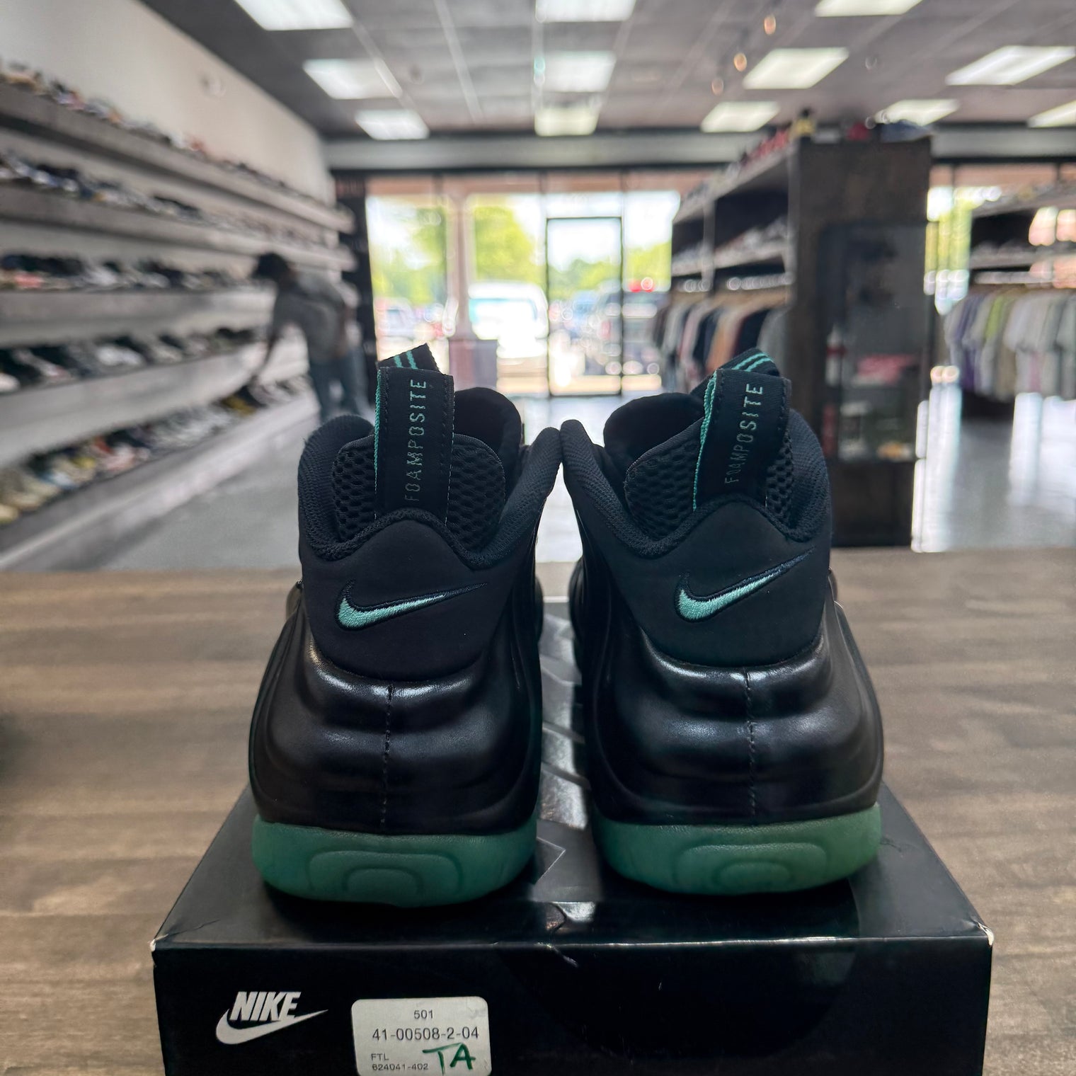 Dark Obsidian Nike Foamposite (USED)