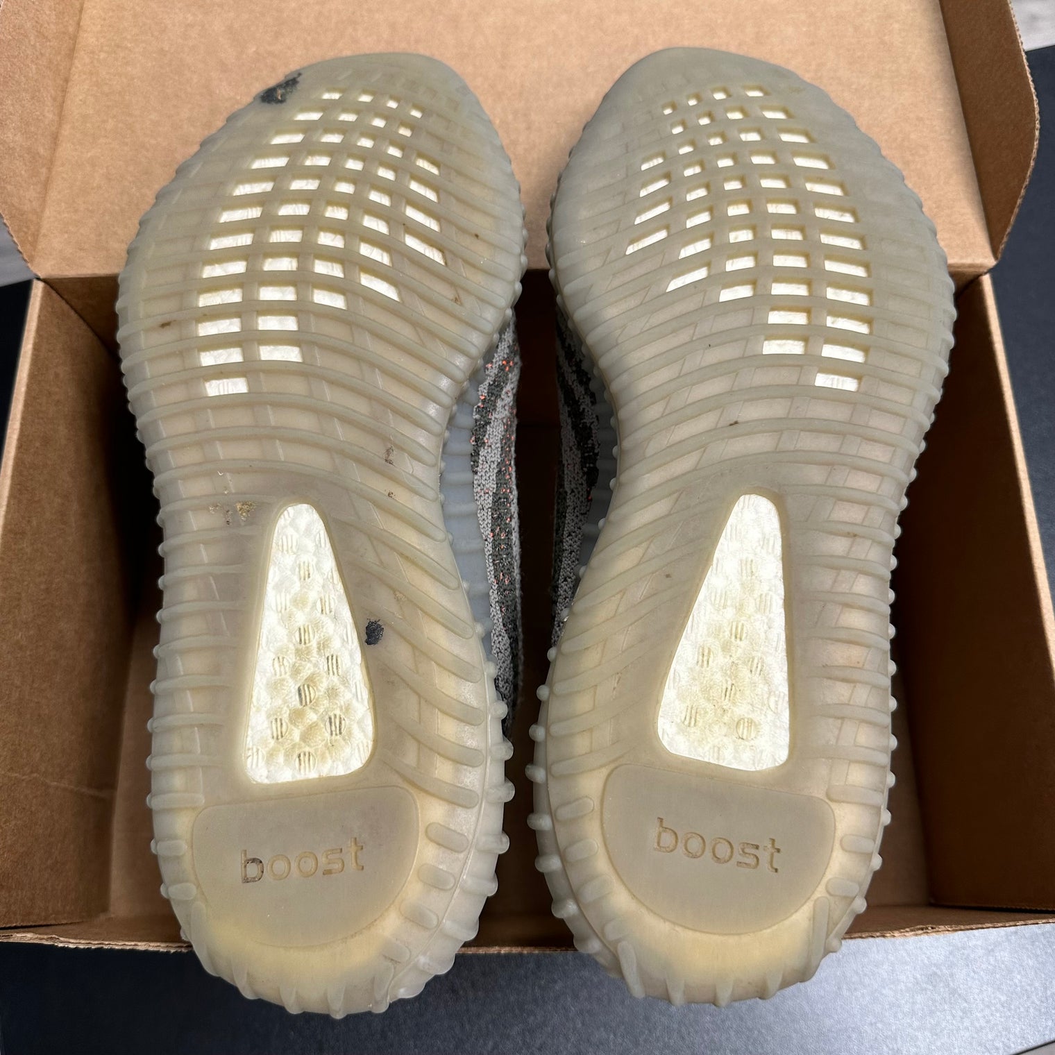 Beluga Yeezy 350 (USED, NO BOX)