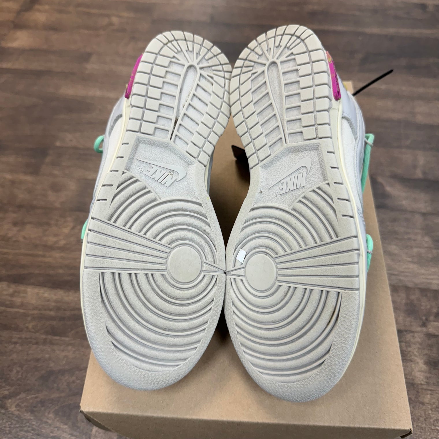Lot 04 of 50 Off-White Dunk Low (USED,No Box)