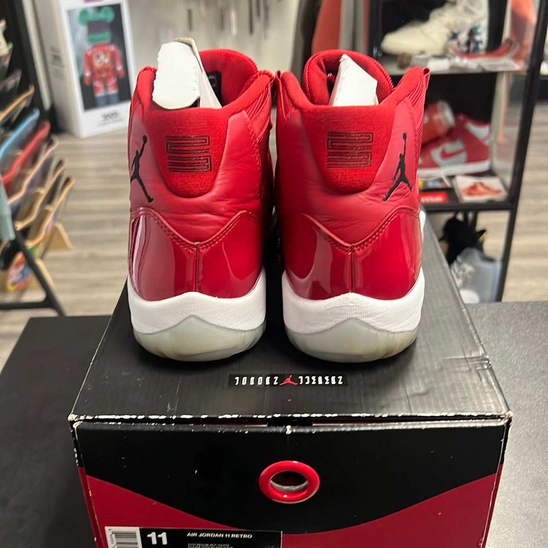 Jordan 11 Retro Win Like 96 (USED)