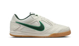 Nike Gato Sail Stadium Green Fir