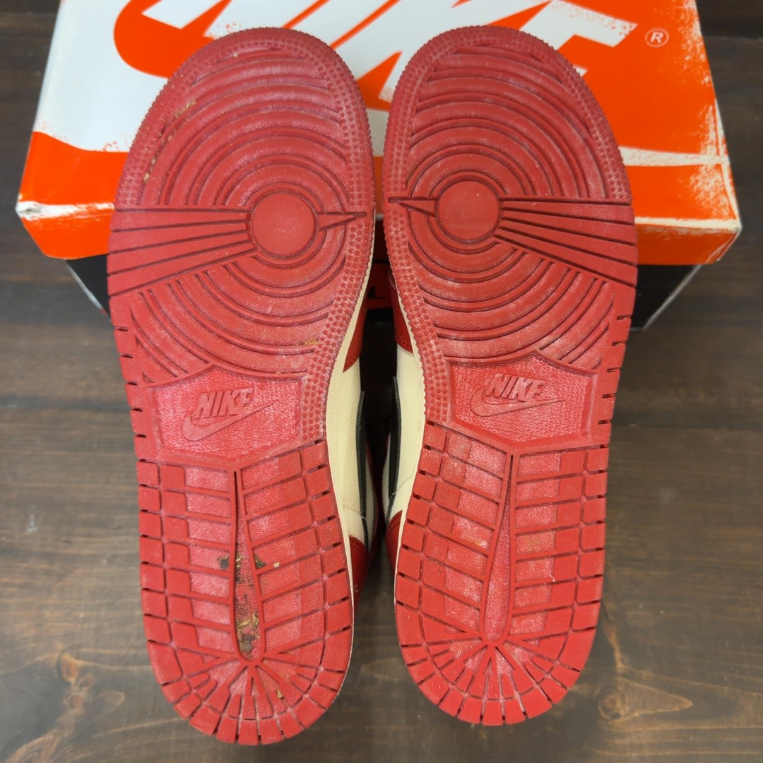 Jordan 1 Retro High OG Chicago Lost and Found (GS) - Image 6