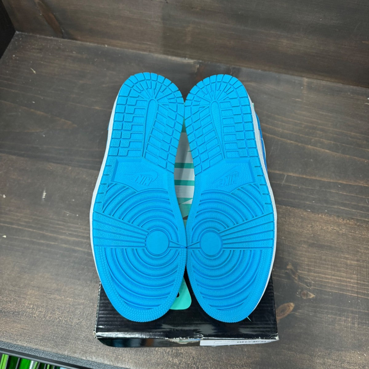 Jordan 1 Low SB UNC - Image 6