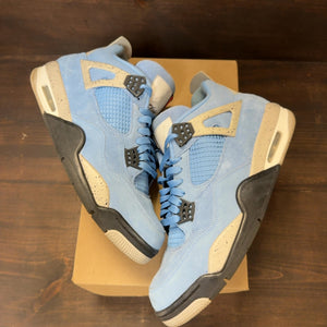 Jordan 4 Retro University Blue Size 11.5 (Pre-Owned) - Image 2