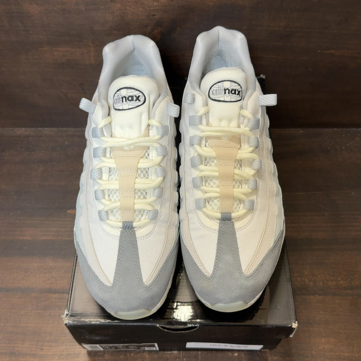Nike Air Max 95 Light Bone GID Size 12 (Pre-Owned) - Image 3