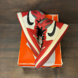 Jordan 1 Retro High OG Chicago Lost and Found - Image 2