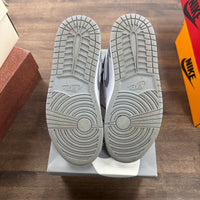 Stealth Jordan 1 Retro High OG (USED)