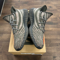 Carbon Beluga Yeezy 350 (USED)