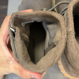 adidas Yeezy Boost 750 Chocolate - Image 5