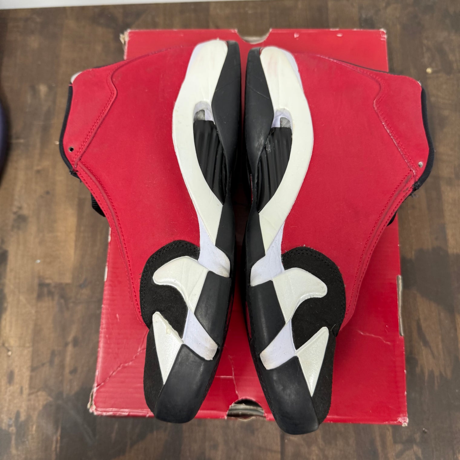 Toro Jordan 14 (USED)