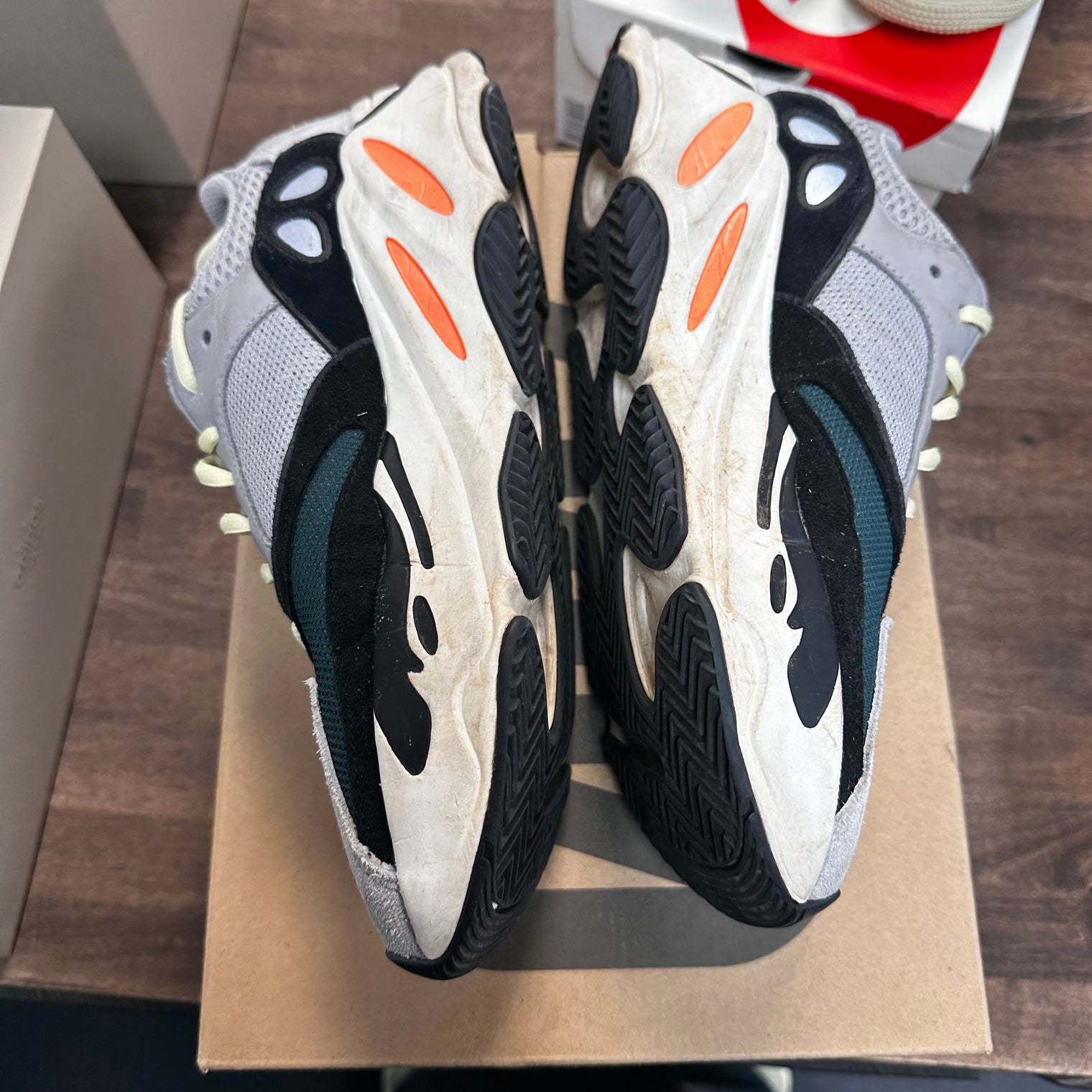 Wave Runner Yeezy 700 (USED)