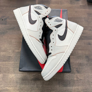Jordan 1 Retro High OG Defiant SB NYC to Paris Size 10 (Pre-Owned) - Image 1