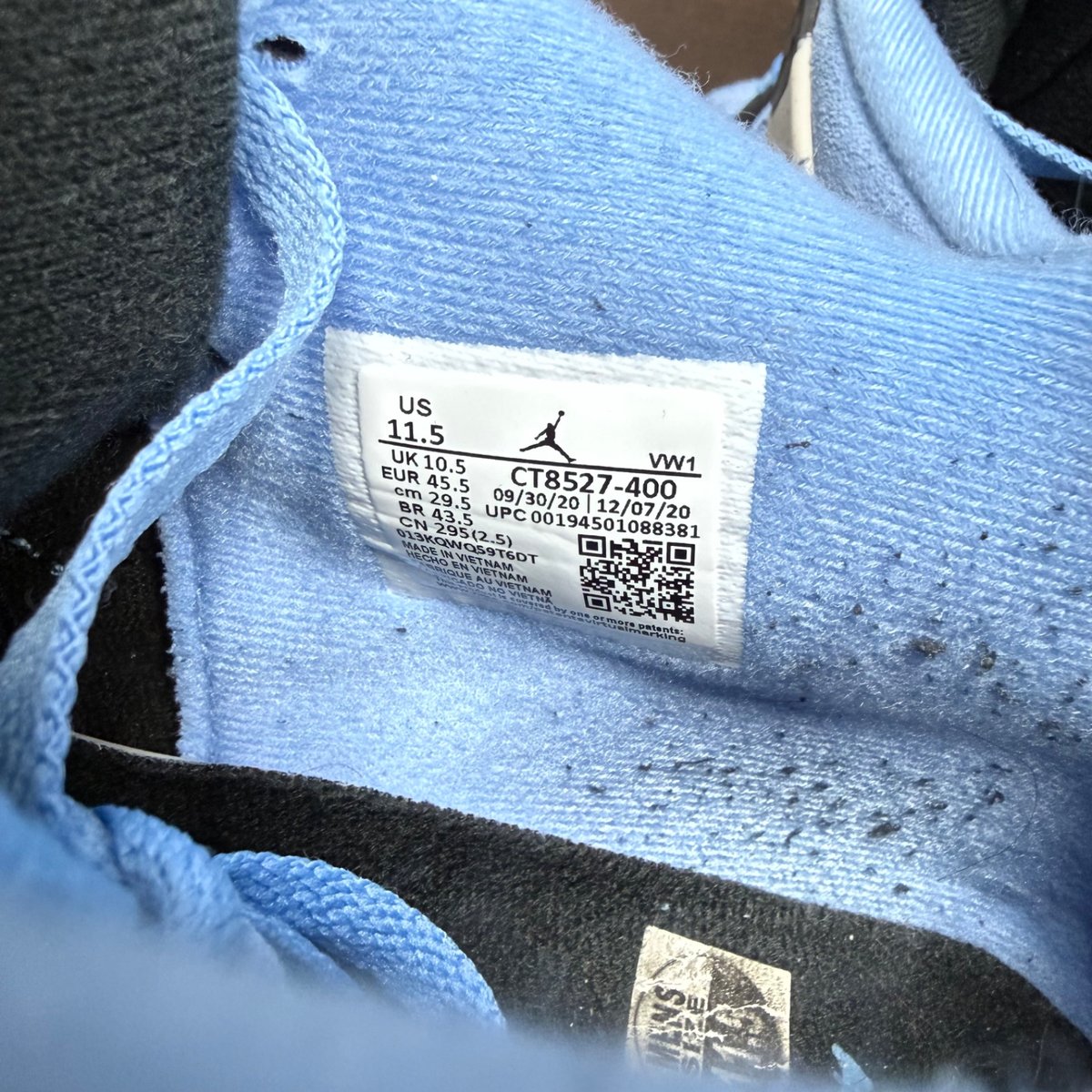 Jordan 4 Retro University Blue Size 11.5 (Pre-Owned) - aux