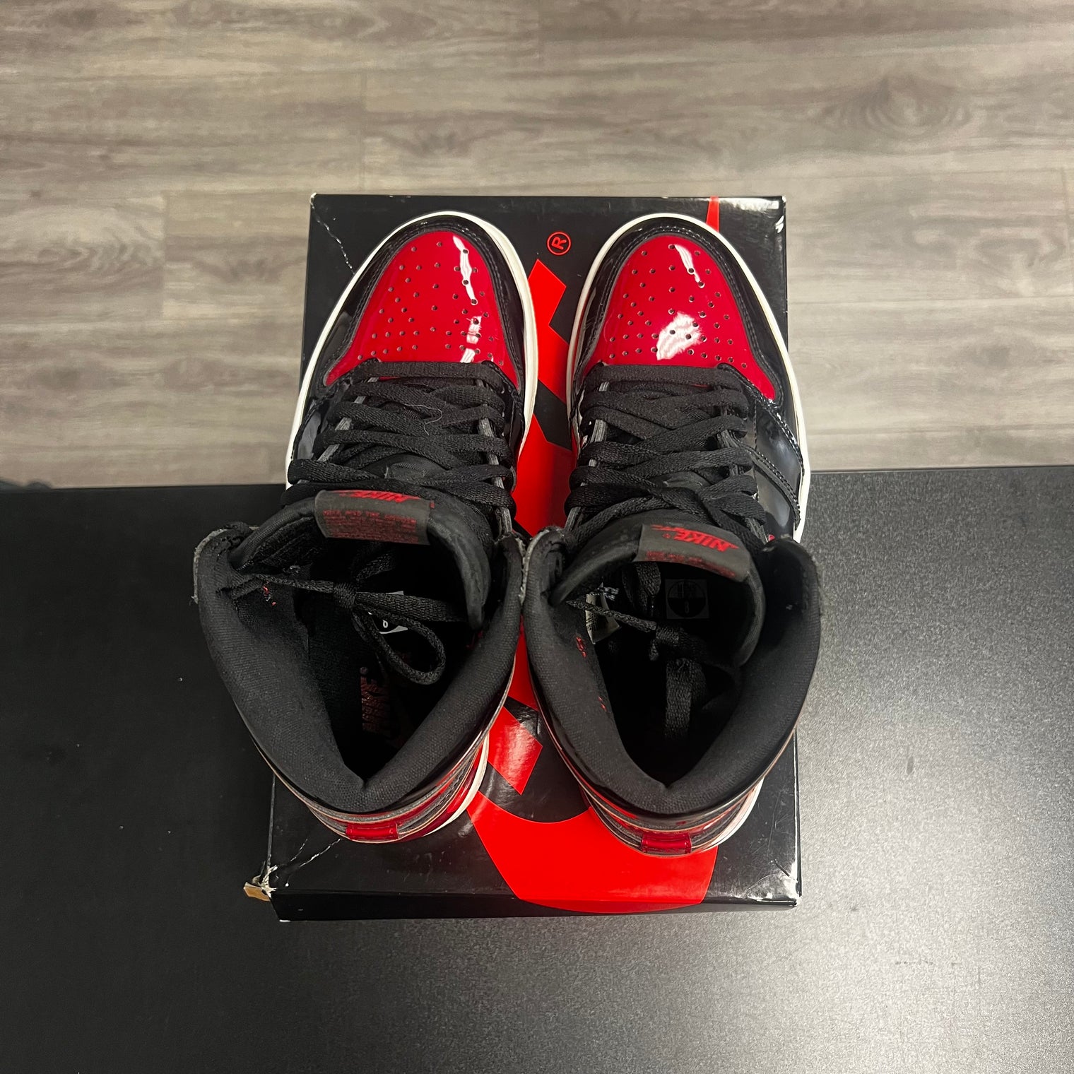 Patent Bred Jordan 1 High Retro OG (USED)