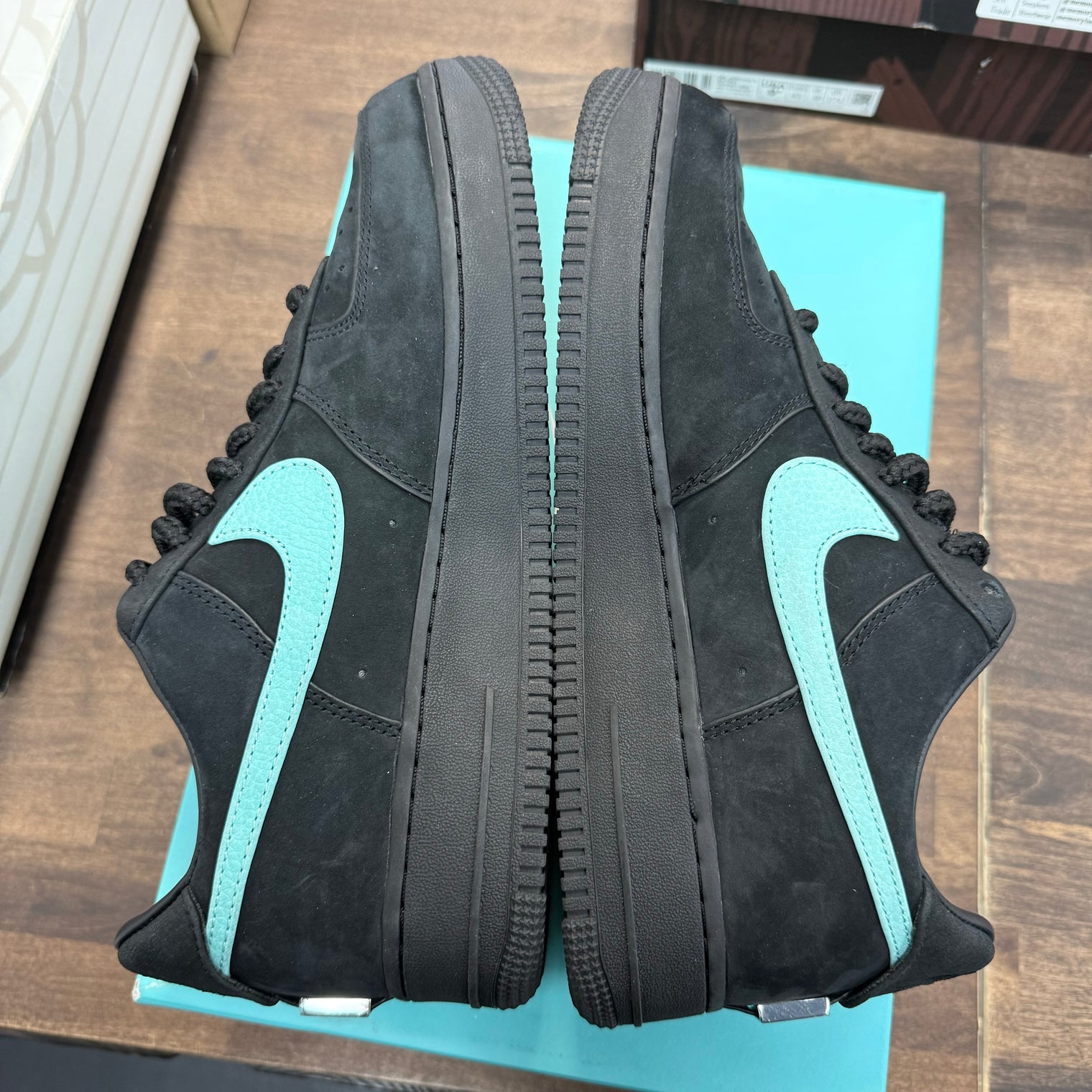 Tiffany & Co. 1837 Nike Air Force 1 (USED)