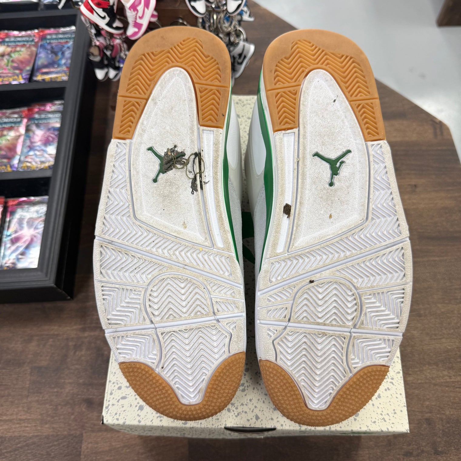 Pine Green Jordan 4 RM (USED)