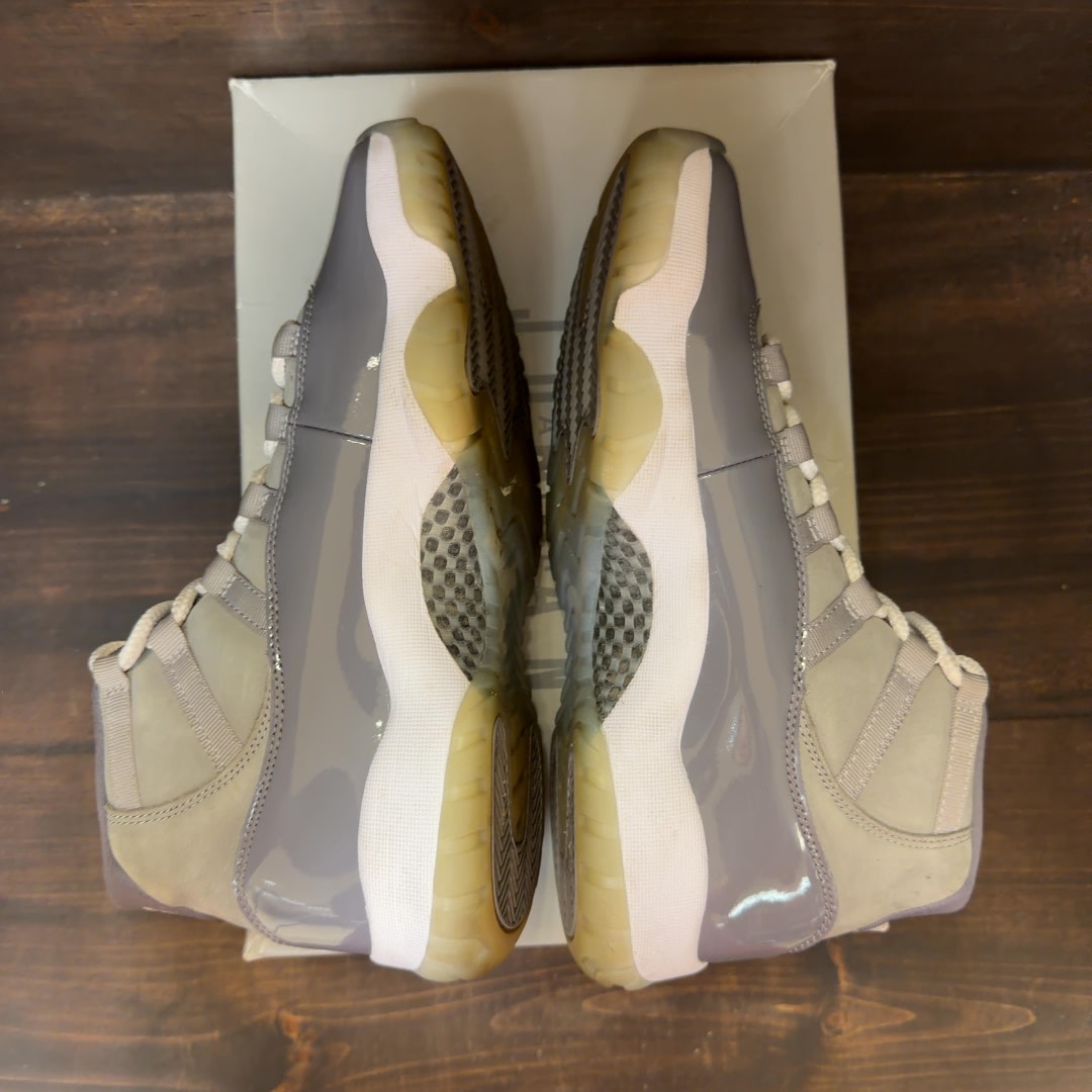 Jordan 11 Retro Cool Grey (2021) Size 8.5 (Pre-Owned)