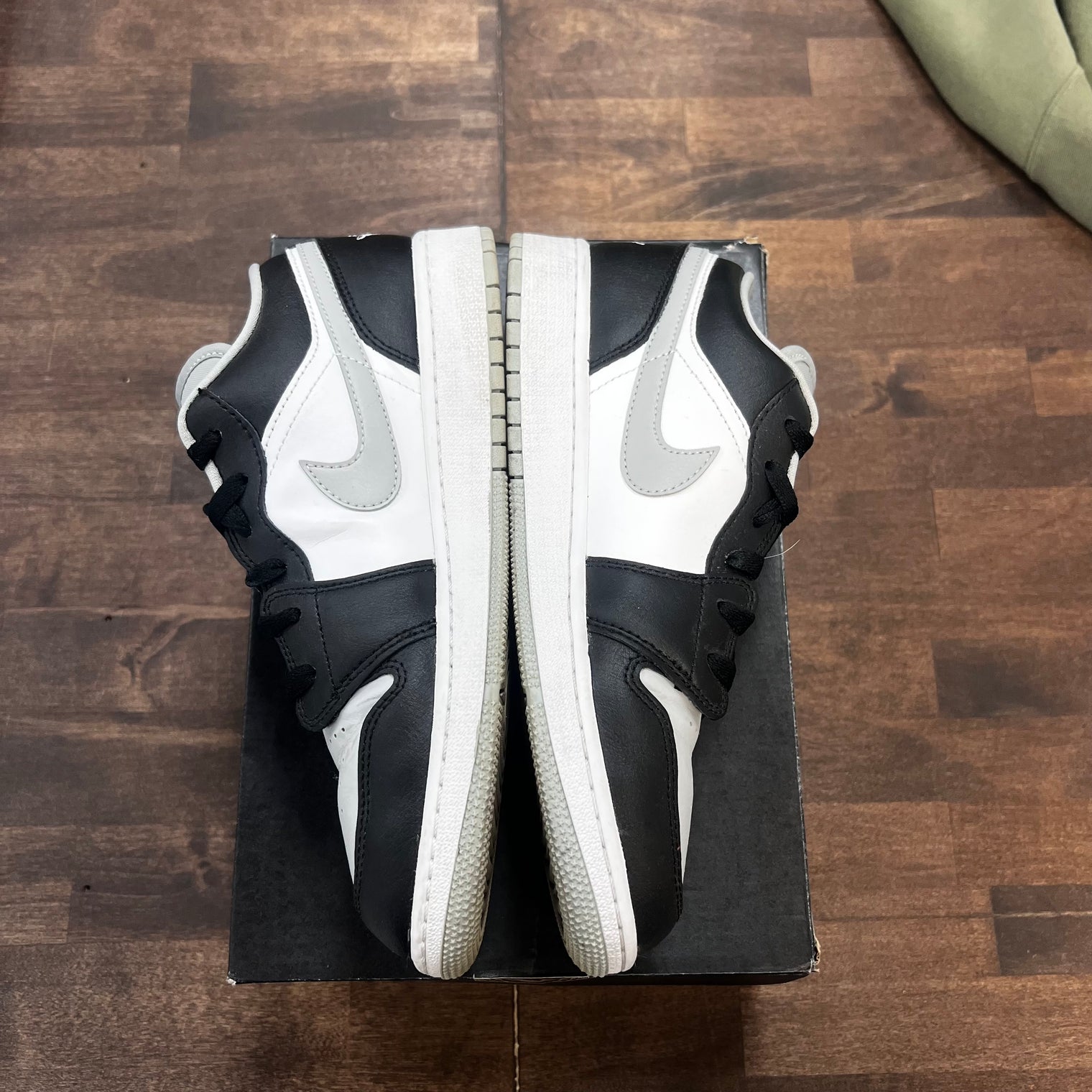 Shadow Jordan 1 Low (GS) (USED)