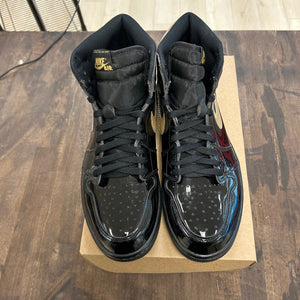 Jordan 1 Retro High Black Metallic Gold (2020) Size 11 (Pre-Owned) - Image 2