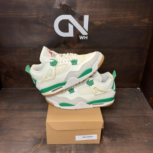Jordan 4 Retro SB Pine Green Size 12 (Pre-Owned) - Image 1