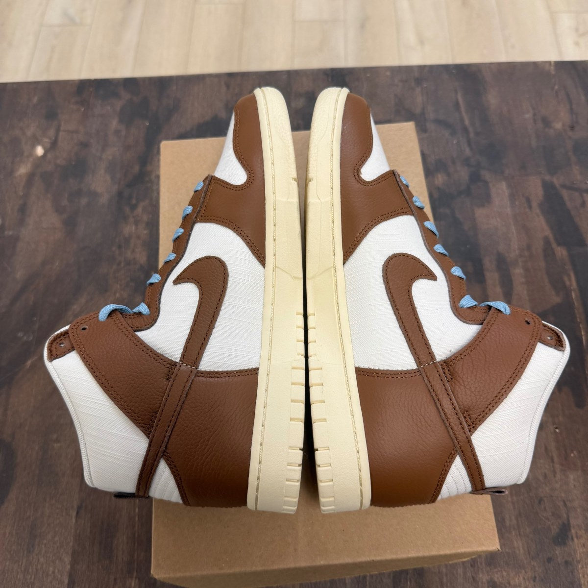 Nike Dunk High PRM Vintage Pecan Sail Size 9.5 (Pre-Owned) - Image 4