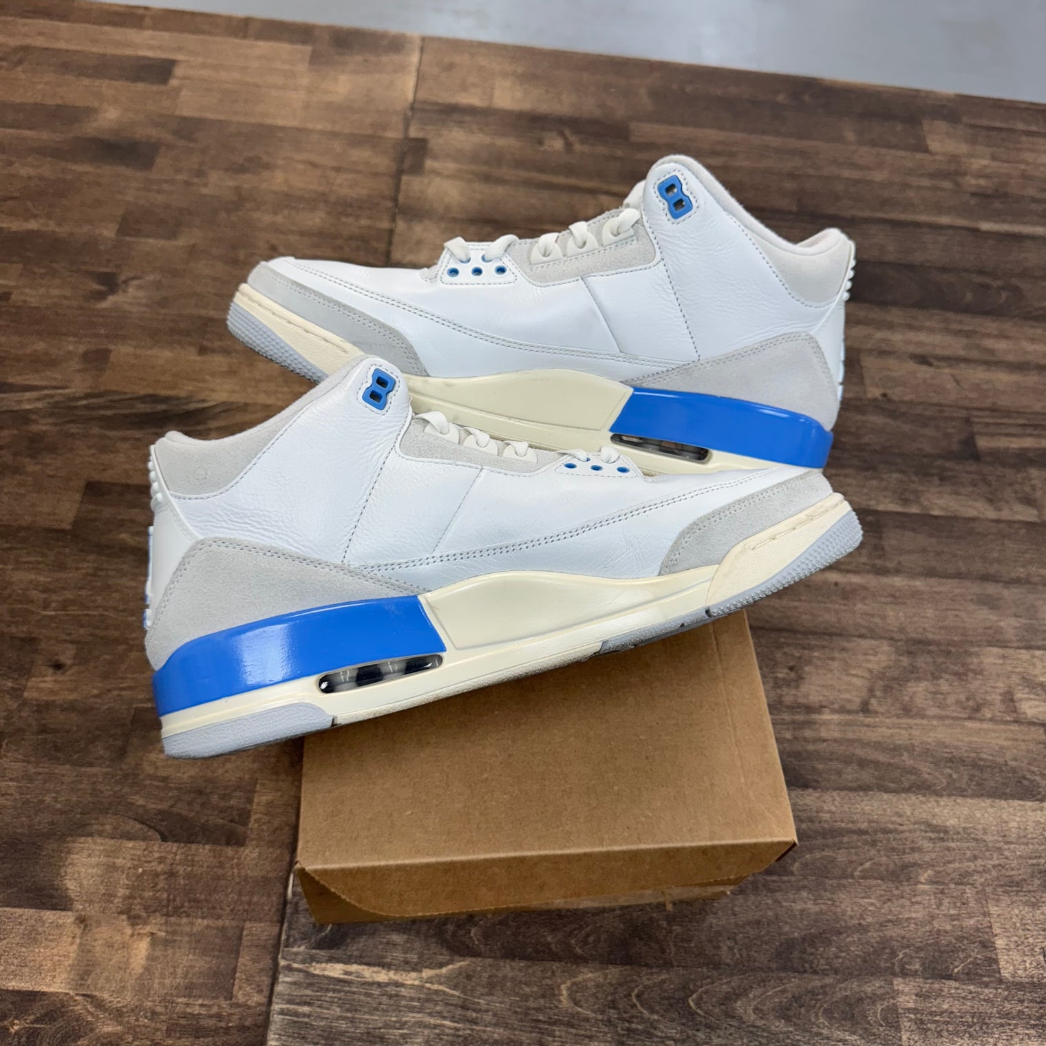 Lucky Shorts Jordan 3 Retro (USED, No Box)