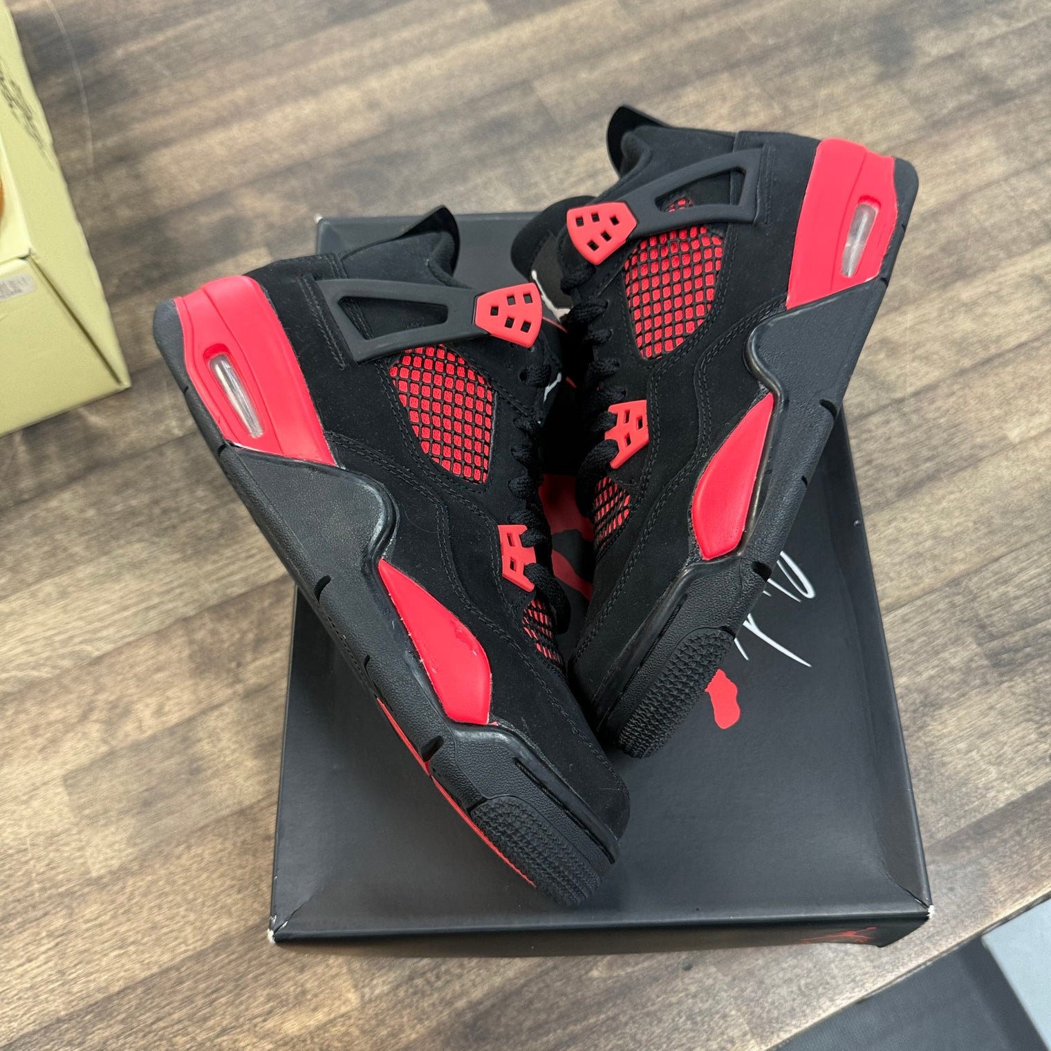 (GS) Red Thunder Jordan 4 (Lightly Worn)