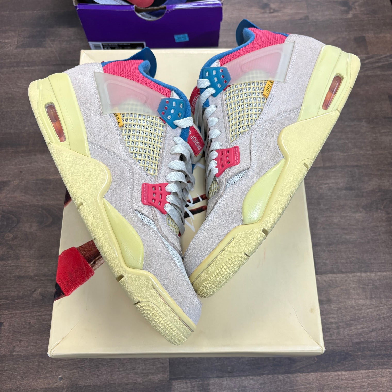 Union LA Jordan 4 Guava Ice (USED)