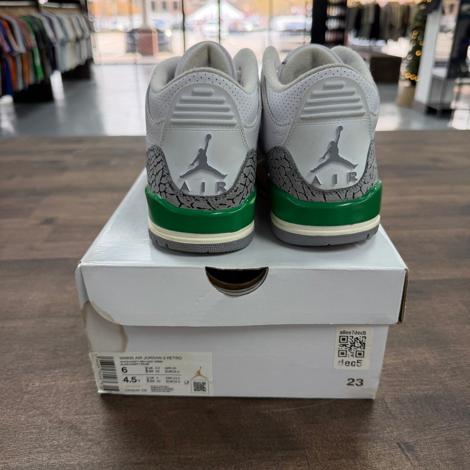 Lucky Green Jordan 3 Retro (Women's) (USED)