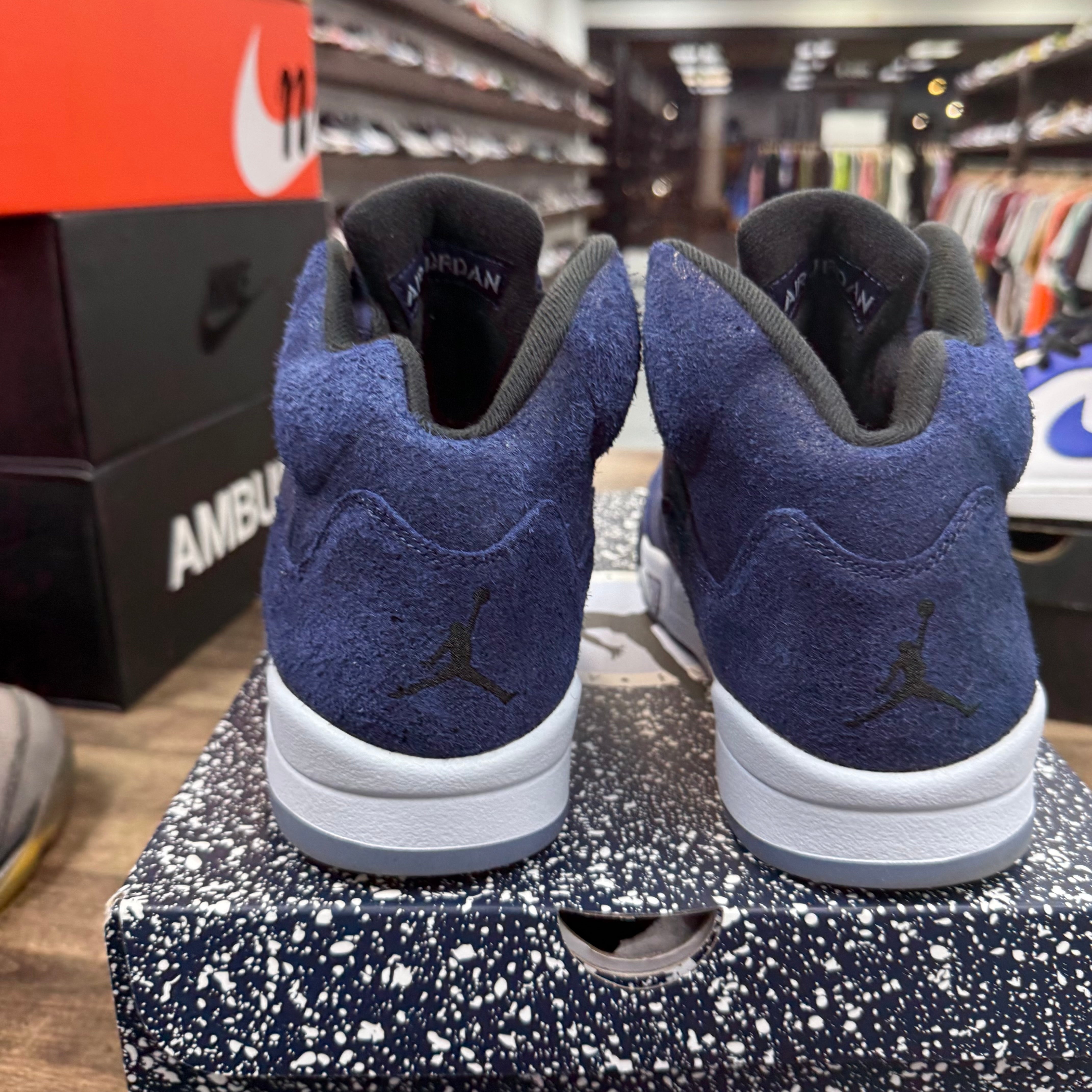 Jordan Midnight Navy Jordan 5 Retro (Lightly Worn) Size 10.5 (Pre-Owned) - Image 4