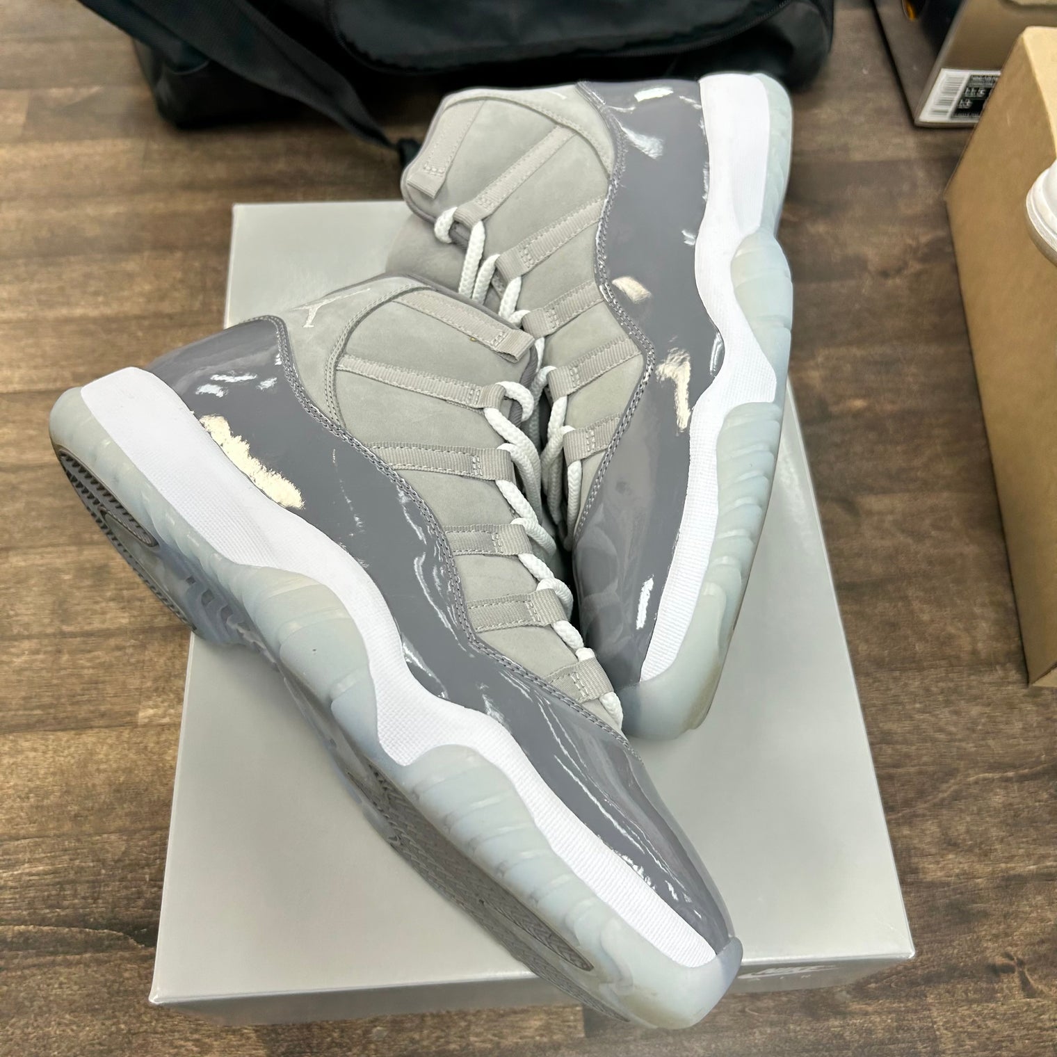 Cool Grey Jordan 11 (USED)