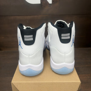 Jordan 11 Retro Legend Blue (2024) Size 13 (Pre-Owned) - Image 5