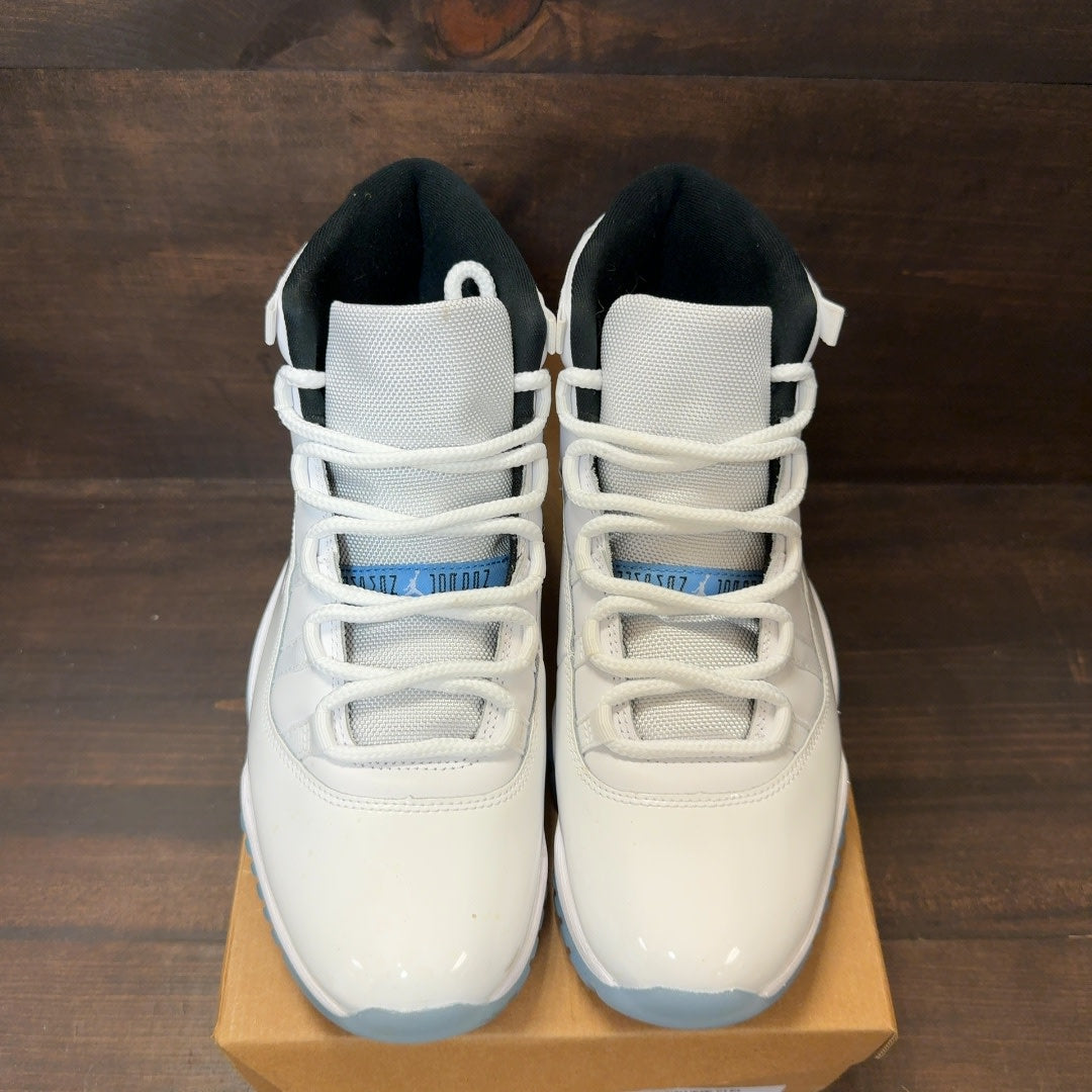 Jordan 11 Retro Legend Blue (2024) Size 10 (Pre-Owned) - Image 3