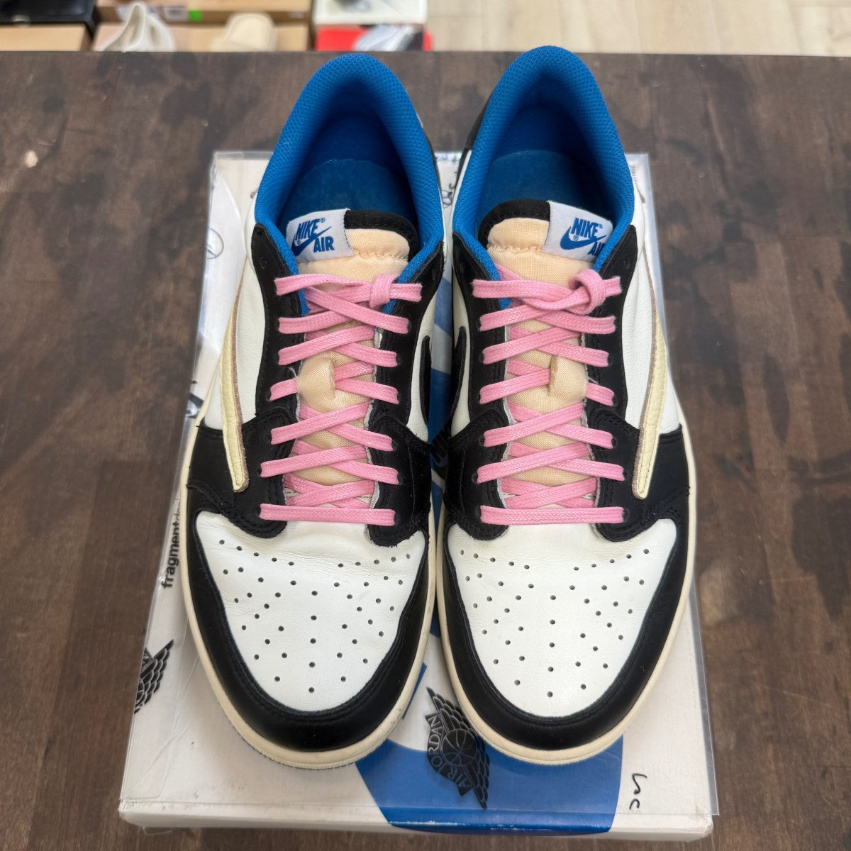 Jordan 1 Retro Low OG SP Fragment x Travis Scott - Image 2