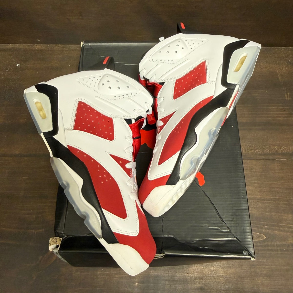 Jordan 6 Retro Carmine (2021) - Image 2