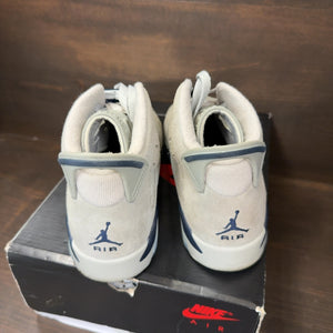 Jordan 6 Retro Georgetown (2022) (GS) Size 5Y (Pre-Owned) - Image 4