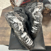 Dream A World Nike Foamposite Black (USED)